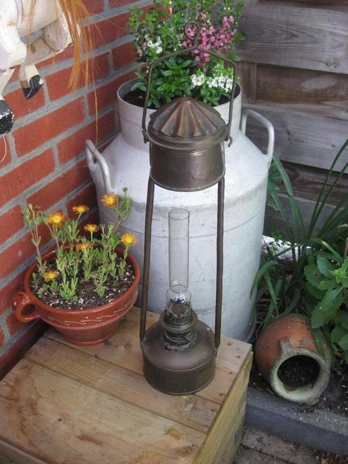 Antieke Messing Olielamp Apart Model AIG Glas, Antiek en Kunst, Antiek | Koper en Brons, Ophalen