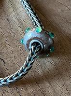 Trollbeads SHINING GREEN BUD, 61323, retired, Sieraden, Tassen en Uiterlijk, Zo goed als nieuw, Trollbeads, 1 bedel, Glas of Kristal