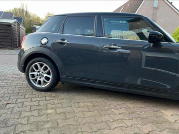 Mini wielenset beschikbaar voor biedingen