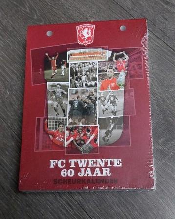 FC Twente 60 jaar scheurkalender - nieuw in folie beschikbaar voor biedingen