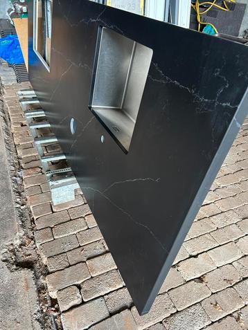 Keukenblad composiet zwart beschikbaar voor biedingen