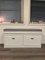 small white shoe cabinet, Huis en Inrichting, Ophalen, Zo goed als nieuw, Elegant and timeless