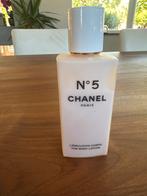 Chanel, Verzenden, Zo goed als nieuw
