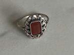 Zilveren ring met bruine steen mt 17/18, Sieraden, Tassen en Uiterlijk, Ringen, 18 tot 19, Bruin, Ophalen of Verzenden, Zo goed als nieuw