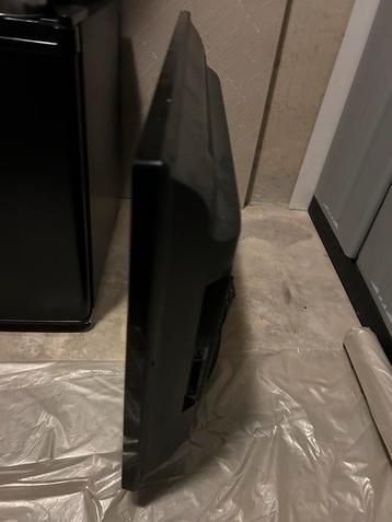 32 inch Samsung TV beschikbaar voor biedingen