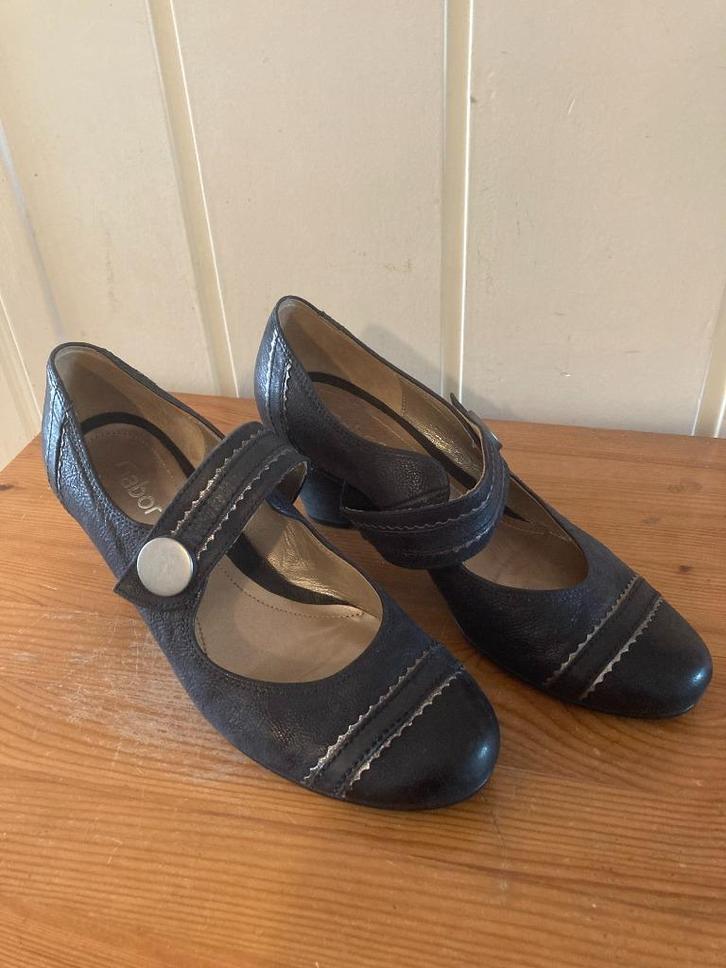 Aparte zwarte leren open pumps van Gabor, maat 38,5 / 5,5, Kleding | Dames, Schoenen, Zo goed als nieuw, Pumps, Zwart, Verzenden