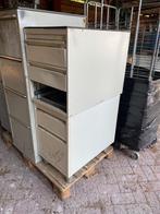 Vier metalen ladekasten, Hobby en Vrije tijd, Ophalen, Gebruikt