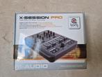 X session pro usb midi controller, Muziek en Instrumenten, Midi-apparatuur, Ophalen, Nieuw