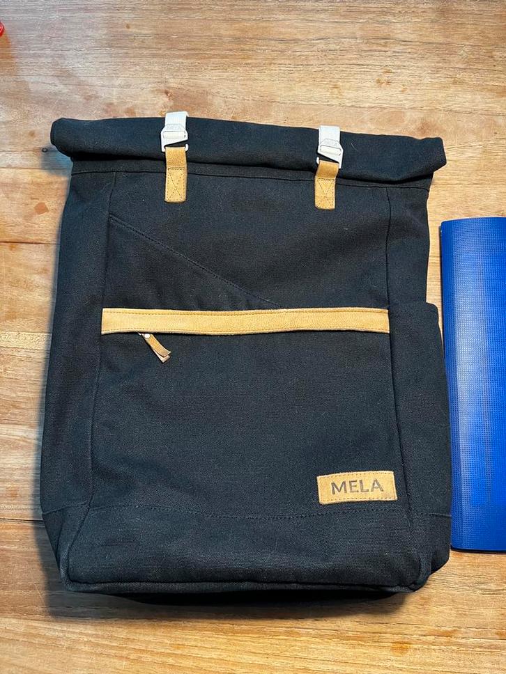 Mela Rugtas - Zwart bio-katoen, Sieraden, Tassen en Uiterlijk, Tassen | Rugtassen, Zo goed als nieuw, Overige merken, 25 tot 40 cm