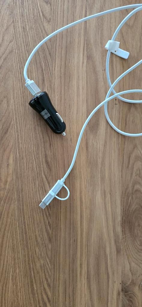 Autolader - USB-C, Telecommunicatie, Autoladers, Zo goed als nieuw, Ophalen of Verzenden