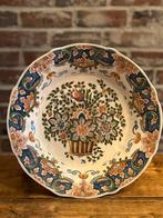 Antiek Makkum Wandbord met Bloemmotief - Handbeschilderd, Antiek en Kunst, Ophalen of Verzenden