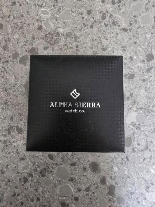 Alpha Sierra horloges NIEUW!!, Sieraden, Tassen en Uiterlijk, Horloges | Heren, Nieuw, Polshorloge, Overige merken, Staal, Staal