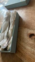 Oud silvere lepeltje, Ophalen