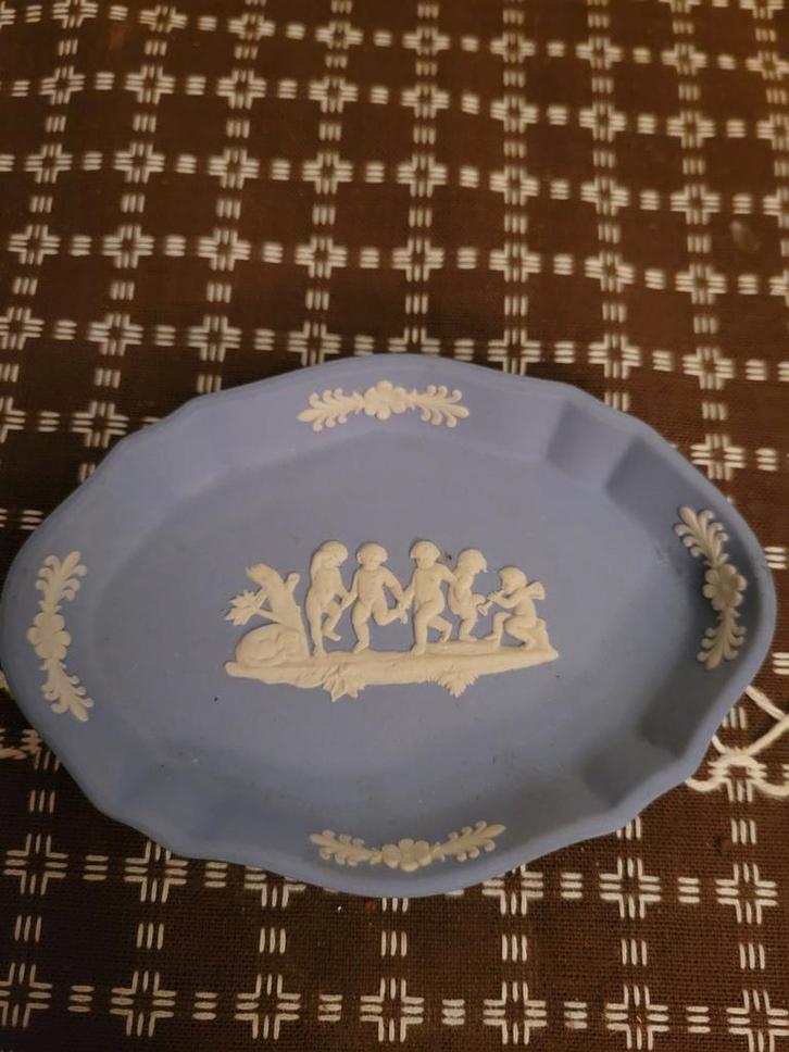 Wedgewood Schaaltje - Dansende Kinderen, Antiek en Kunst, Antiek | Keramiek en Aardewerk, Ophalen of Verzenden
