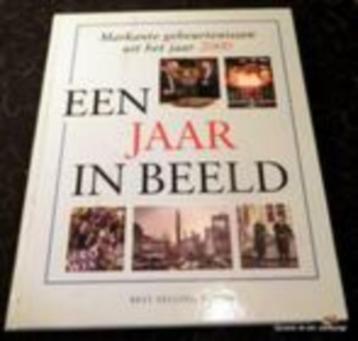  Boek Een jaar in beeld 2000 beschikbaar voor biedingen