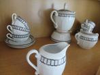 Antiek Koffie servies Victoria China zwart wit, Ophalen