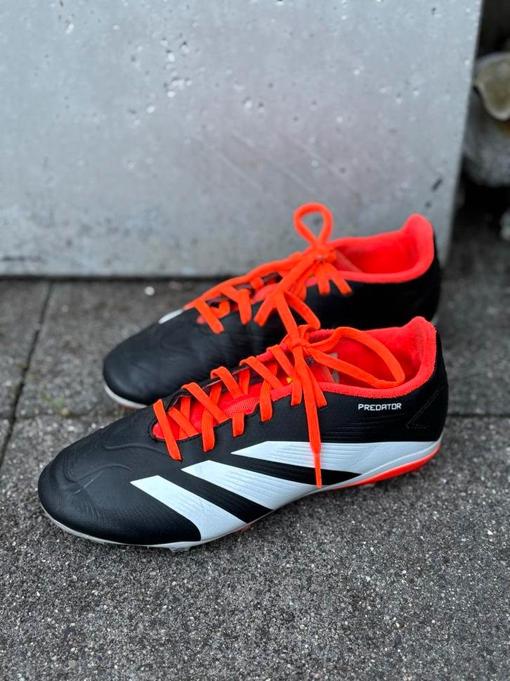 Adidas Predator Voetbalschoenen maat 37 1/3, Kinderen en Baby's, Kinderkleding | Schoenen en Sokken, Sportschoenen, Jongen of Meisje