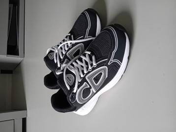 Nieuwe Dior Sneakers maat 40 beschikbaar voor biedingen