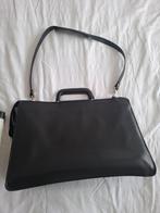 leren laptop tas, Computers en Software, Laptoptassen, Ophalen, Zo goed als nieuw