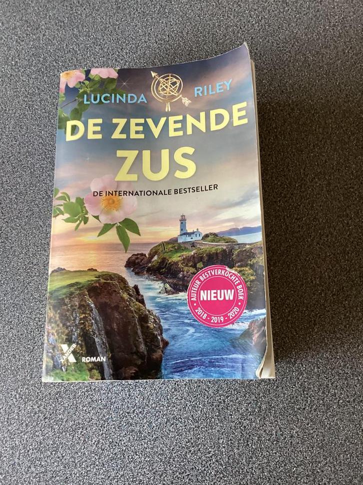Lucinda Riley - de zevende zus, Boeken, Romans, Gelezen, Nederland, Ophalen of Verzenden