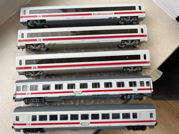 4x Roco en 1x Piko ICE rijtuigen ho ..zie omschrijving  beschikbaar voor biedingen