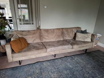 Rodeo zitbank  beschikbaar voor biedingen