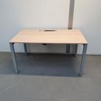 Bureau met elektra aansluiting  - 140x80 cm, In hoogte verstelbaar, Gebruikt, Ophalen, Bureau