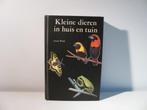 Ursula Wink - Kleine dieren in huis en tuin boek, Boeken, Ophalen of Verzenden, Gelezen, Overige onderwerpen