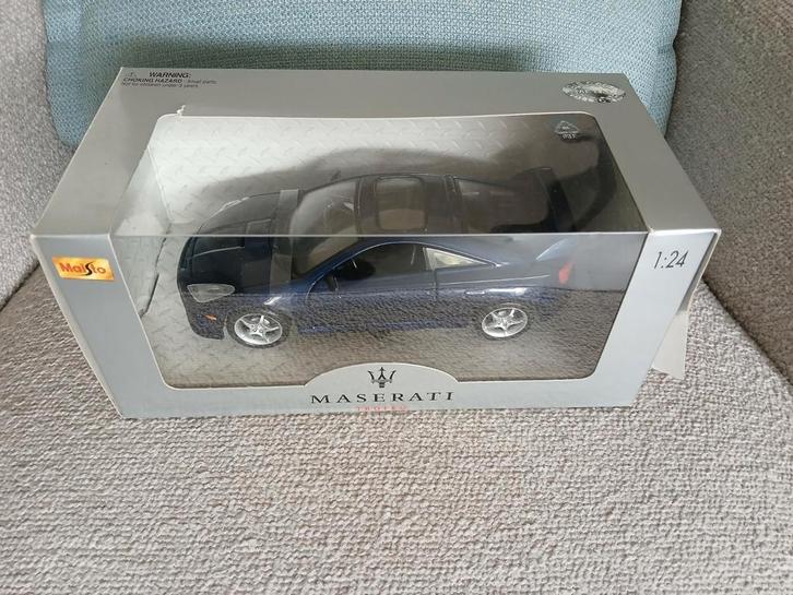 Maisto Maserati Trofeo 1:24, Hobby en Vrije tijd, Modelauto's | 1:24, Zo goed als nieuw, Auto, Maisto, Ophalen of Verzenden