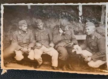 100%orig super foto wo2 duitse soldaten feldtelefoon  beschikbaar voor biedingen
