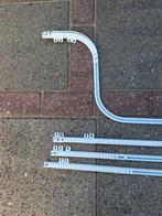 Te koop 4 stuks gordijnrails met runners., Ophalen