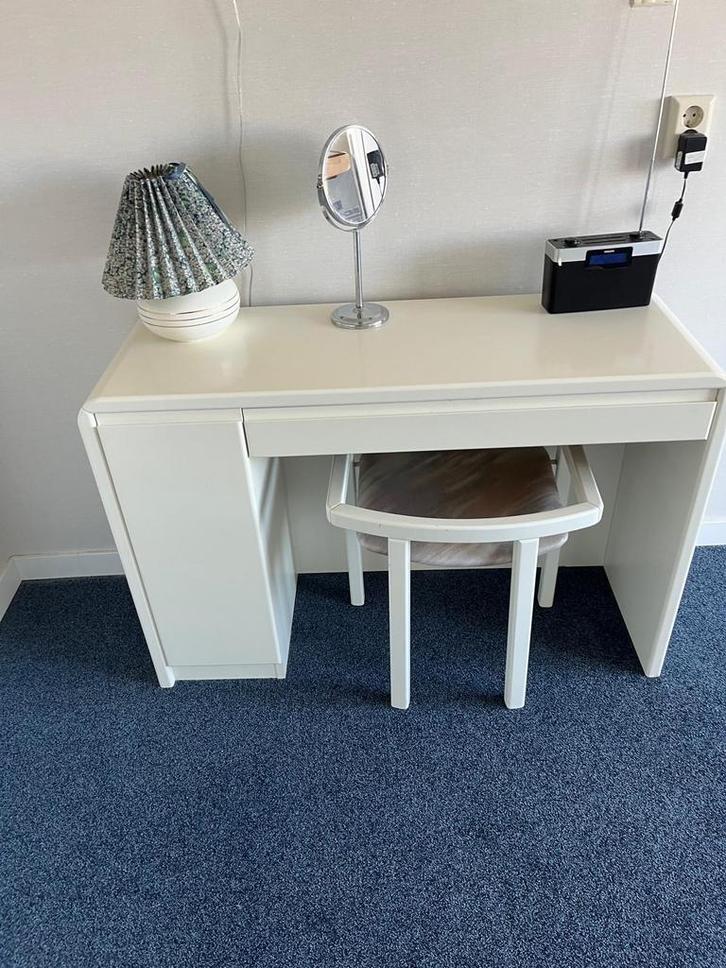 Kaptafel - Schagen, Huis en Inrichting, Tafels | Kaptafels, Zo goed als nieuw, Minder dan 100 cm, 100 tot 150 cm, Hout, Ophalen