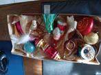 doos 20 bestaat uit 12 oude glazen kerstballen, Diversen, Kerst, Ophalen of Verzenden, Gebruikt