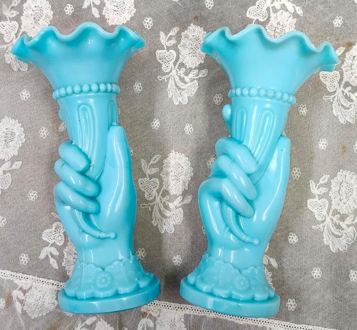 Set oude opaline vaasjes, handen, Antiek en Kunst, Curiosa en Brocante, Ophalen of Verzenden