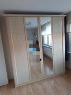 Grote kledingkast (227x202x60) - Gratis ophalen!, Ophalen, Gebruikt, 50 tot 75 cm, 200 cm of meer