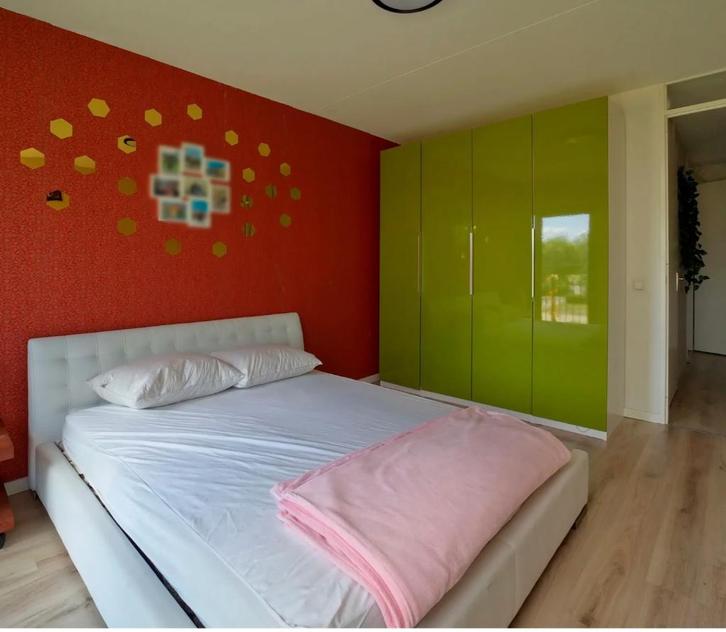 Double Bed 20015545 cm, Huis en Inrichting, Slaapkamer | Bedden, Gebruikt, Tweepersoons, 160 cm, 210 cm, Hout, Wit, Ophalen of Verzenden