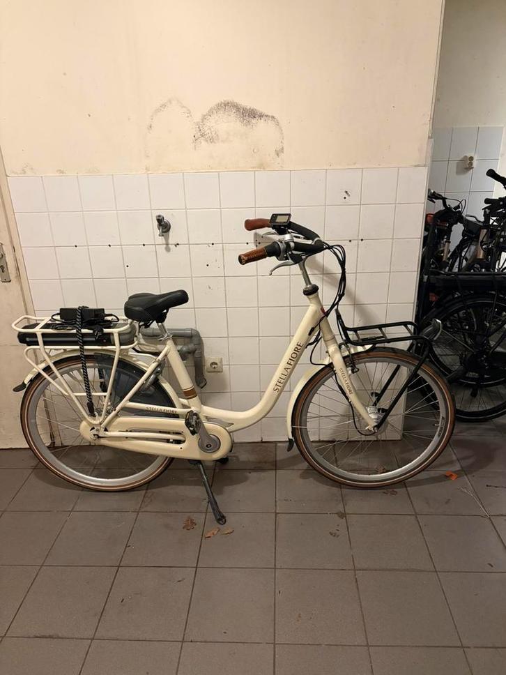 Stella Fiore Moedersfiets  Uitmuntende Staat  €999, Fietsen en Brommers, Fietsen | Dames | Moederfietsen, Zo goed als nieuw, Overige merken