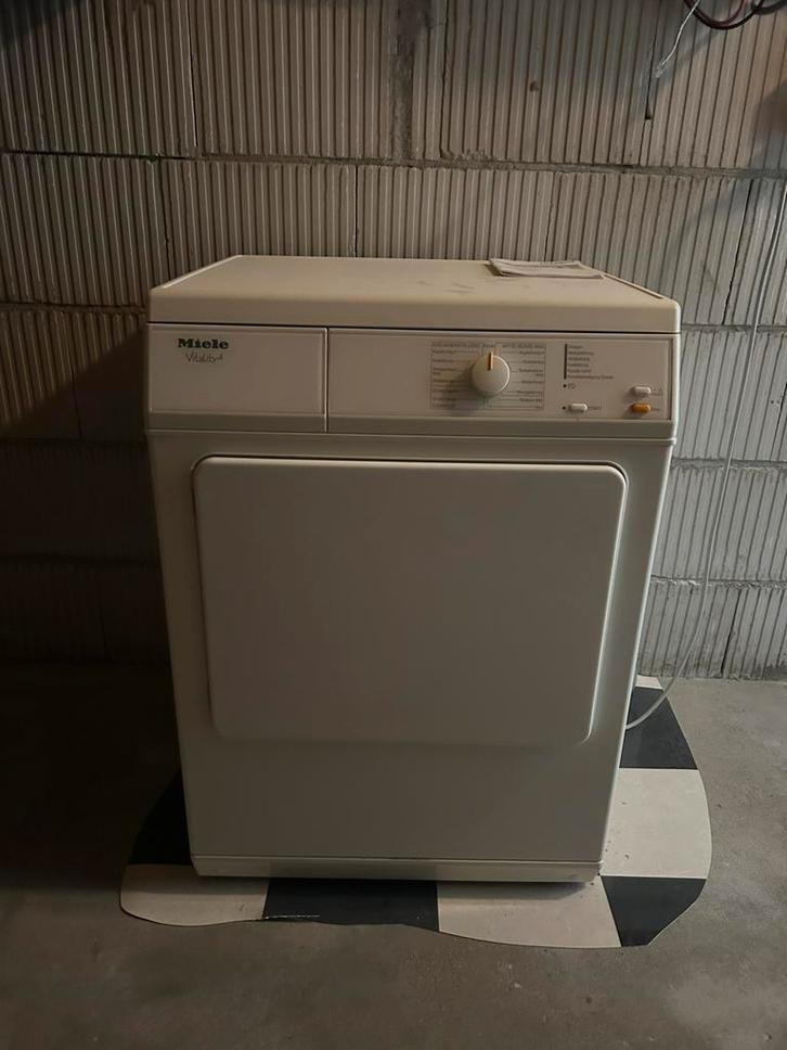Miele Novotronic Droger - Betrouwbaar & Duurzaam!, Witgoed en Apparatuur, Wasdrogers, Gebruikt, Luchtafvoer, Voorlader, 6 tot 8 kg