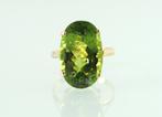 18 karaat gouden ring met grote 10 ct. peridot, Ophalen of Verzenden, Goud, Ring, Met edelsteen