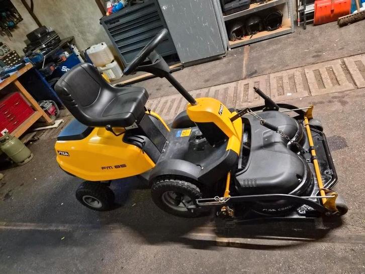 Nette Stiga Villa zitmaaier - Nieuwe Accu!, Tuin en Terras, Grasmaaiers, Gebruikt, Benzine-grasmaaier, 50 cm of meer, Cirkelmaaier