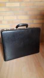 attachekoffer zwart leder, Slot, Ophalen of Verzenden, Zo goed als nieuw, Minder dan 35 cm