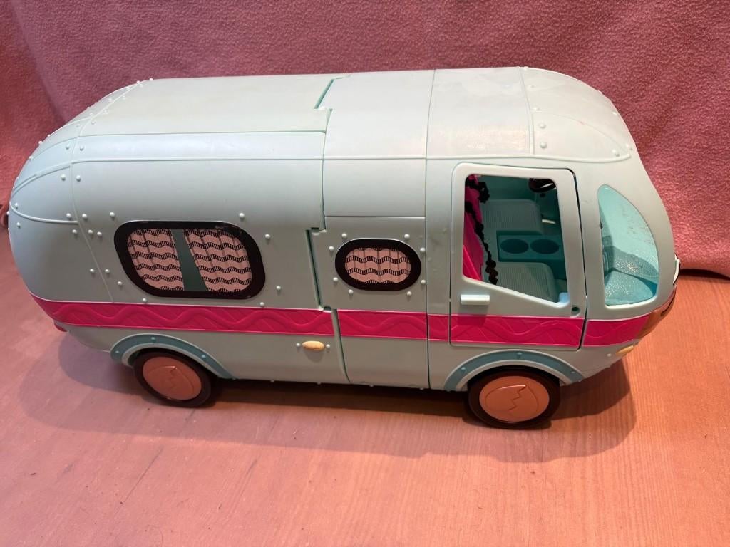 L.O.L. - 4sets - Camper, Poppenhuis, Clubhuis en Rocksterren, Ophalen, Gebruikt, Meisje