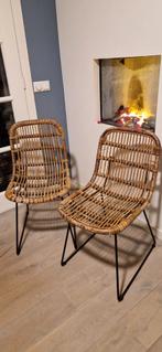 Twee rotan stoelen met kussens, Huis en Inrichting, Ophalen, Gebruikt, Twee, Bruin