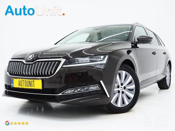 Skoda Superb Combi 1.4 TSI iV Style | Panoramadak | Trekhaak, Auto's, Skoda, Bedrijf, Te koop, Superb, 360° camera, ABS, Achteruitrijcamera