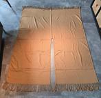 Beige omslagdoek., Kleding | Dames, Ophalen of Verzenden, Zo goed als nieuw, Sjaal