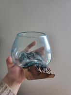 Glazen vaasje gesmolten op hout, Ophalen of Verzenden, Zo goed als nieuw, Overige typen