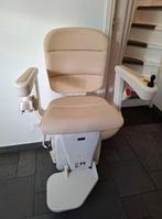 Handicare traplift met deluxe stoel., Diversen, Ophalen, Zo goed als nieuw, Met bocht