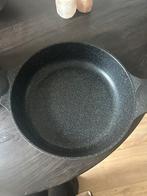 Roze tajine, Huis en Inrichting, Keuken | Potten en Pannen, Ophalen, Zo goed als nieuw, Overige materialen, Pot, Bus of Blik