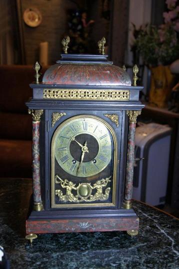 Boulle klok ( Religieus beschikbaar voor biedingen