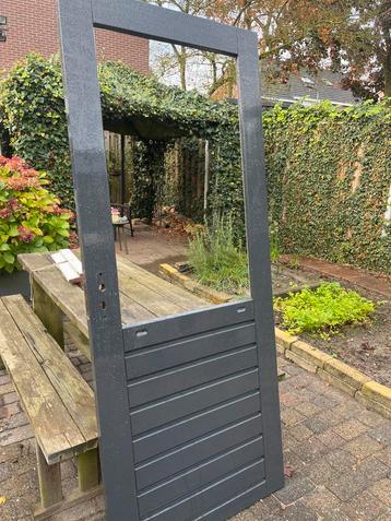 Gebruikte Buitendeur - 830x2000 beschikbaar voor biedingen